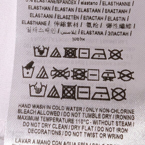 Guess Eco | Je T'aime Corset Tee Floral Graphic in Pure White | Size Medium - Picture 12 of 12